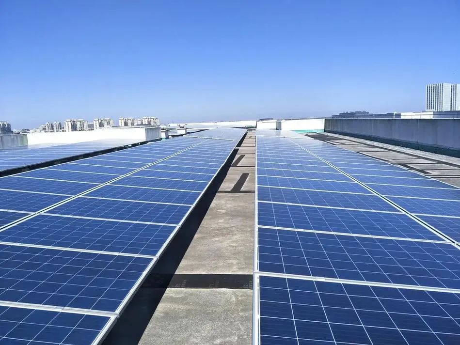 The Ultimate Guide to Off-Grid Inverters: Powering Your Independence